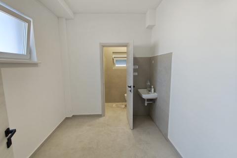 Office space &Scaron;kurinje, Rijeka, 130m2