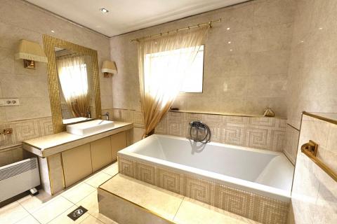 Hi&scaron;a Dramalj, Crikvenica, 200m2