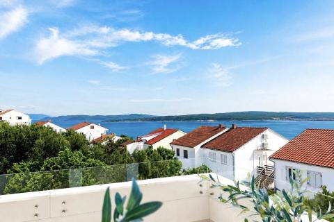 Hi&scaron;a Dramalj, Crikvenica, 200m2