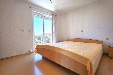 Istra, Umag okolica- stan s pogledom na more