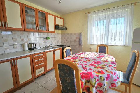 Istra, Umag okolica- stan s pogledom na more