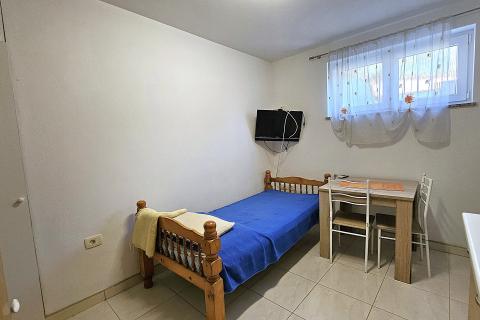 Istra, Umag okolica- stan s pogledom na more