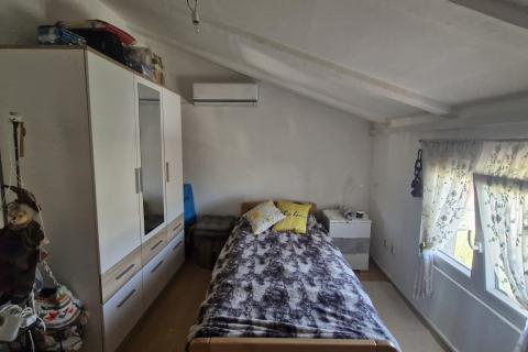 Stanovanje/Apartma Banjole, Medulin, 81m2