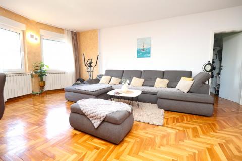 Wohnung Gornja Dubrava, 180m2