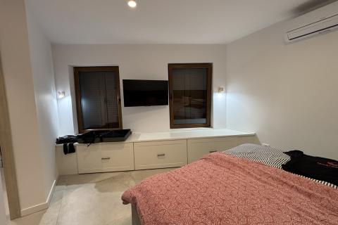 ISTRIA, TINJAN Quality holiday house 160 m2 with swimming pool 