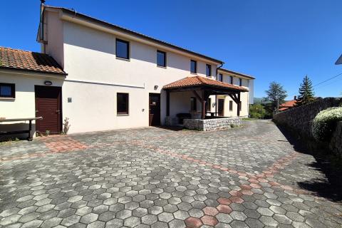 Huis &Scaron;apjane, Matulji, 780m2
