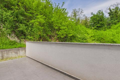 Zagreb, Kusto&scaron;ija-četverosoban stan sa parkirnim mjestom 111m2