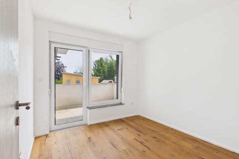 Zagreb, Kusto&scaron;ija-četverosoban stan sa parkirnim mjestom 111m2