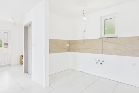 Zagreb, Kusto&scaron;ija-četverosoban stan sa parkirnim mjestom 111m2
