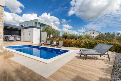 Дом Fažana, 360m2