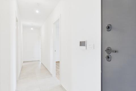 Zagreb, Resnik-novogradnja, četverosoban stan 93m2 i 2 parkirna mjesta