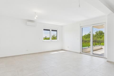 Zagreb, Resnik-novogradnja, četverosoban stan 93m2 i 2 parkirna mjesta