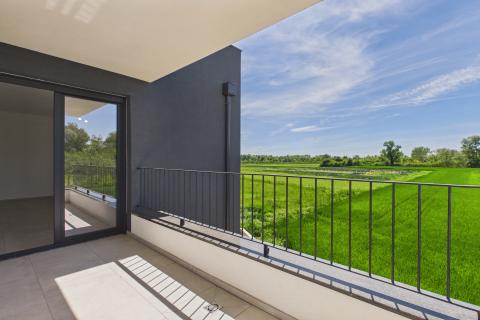 Zagreb, Resnik-novogradnja, četverosoban stan 93m2 i 2 parkirna mjesta
