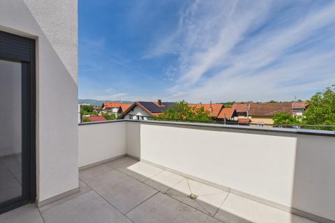 Zagreb, Resnik-novogradnja, trosoban stan 68 m2 i parkirno mjesto
