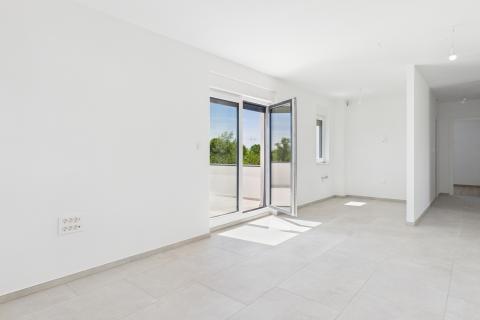 Zagreb, Resnik-novogradnja, trosoban stan 68 m2 i parkirno mjesto