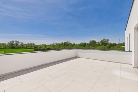 Zagreb, Resnik-novogradnja, trosoban stan 68 m2 i parkirno mjesto