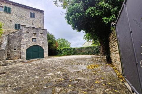Istria, Svetvinčenat, Borkodići - Stone House with Swimming Pool and Courtyard, 507 m&sup2;