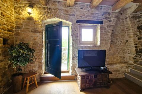 Istria, Svetvinčenat, Borkodići - Stone House with Swimming Pool and Courtyard, 507 m&sup2;