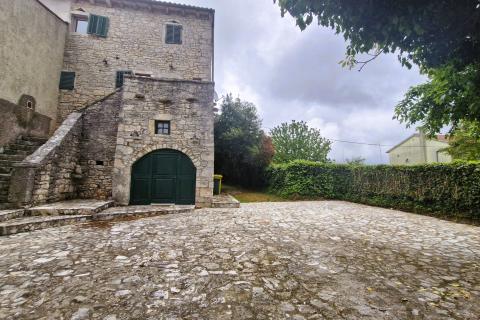 Istria, Svetvinčenat, Borkodići - Stone House with Swimming Pool and Courtyard, 507 m&sup2;