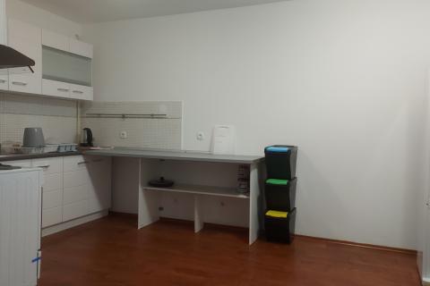 Rijeka, Gornji Zamet - stan za radnike
