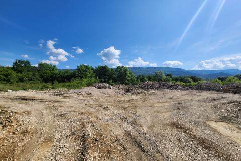 Nicht-strukturelle Land Buzet, 15.029m2