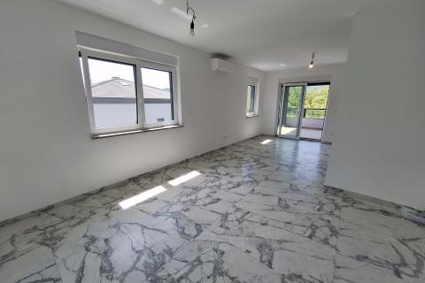 Condo/Apartment Jurdani, Matulji, 73,39m2