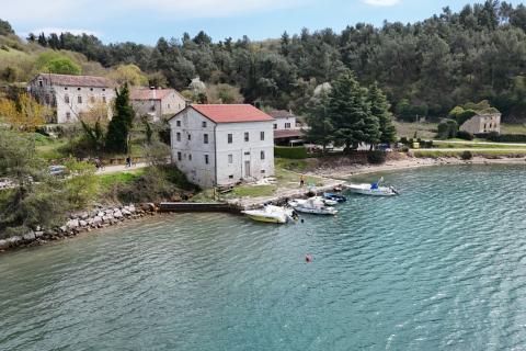 Istra, Tar - Ekskluzivna povijesna rezidencija prvi red do mora