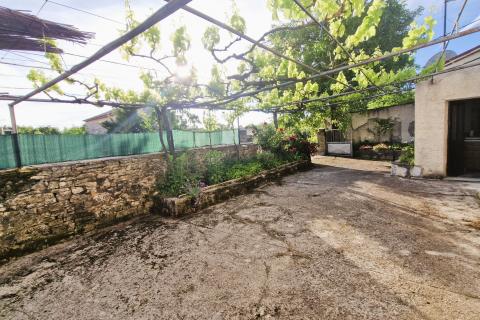 Svetvinčenat, Foli - Move-in Ready Stone House, 100 m&sup2;, Courtyard, Private Well