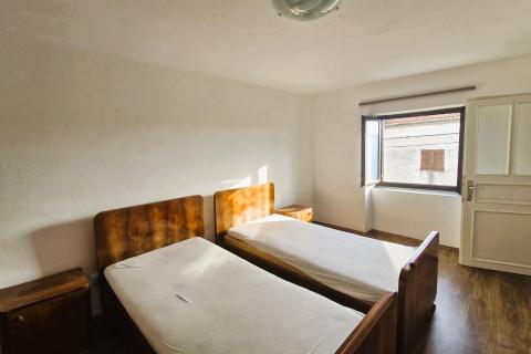 Svetvinčenat, Foli - Move-in Ready Stone House, 100 m&sup2;, Courtyard, Private Well