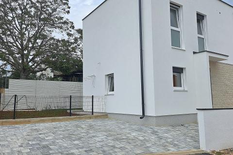 Istra, Umag okolica- kuća novogradnja
