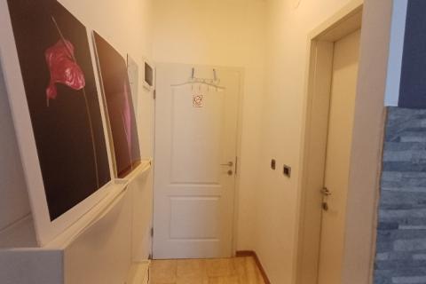 Istra,Pula-garsonjera s parkirnim mjestom,ekskluziva