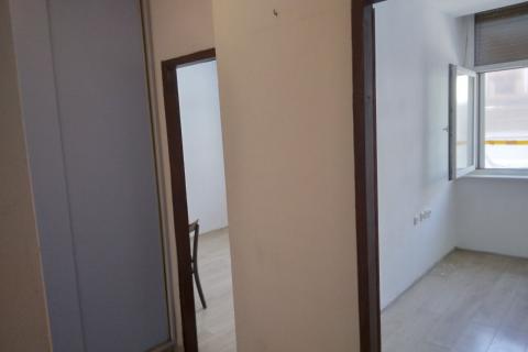 Rijeka, Mlaka - stan 40 m2 - adaptiran i idealan za život ili investiciju