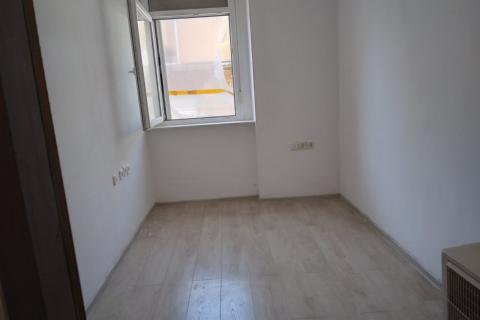 Rijeka, Mlaka - stan 40 m2 - adaptiran i idealan za život ili investiciju