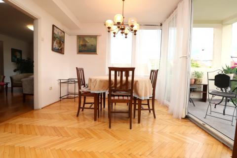 Zagreb, centar &ndash; Palmotićeva ulica, lijepi stan, 105m2 