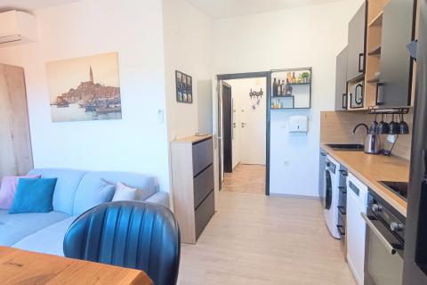 Istra, Rovinj-  stan s terasom 32+20 m2 s parkingom
