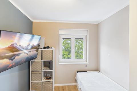 Rijeka, Re&scaron;etari, Adaptiran stan s panoramskim pogledom, 73m2
