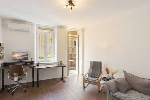 Rijeka, Centar, Luksuzno adaptiran stan, 65m2