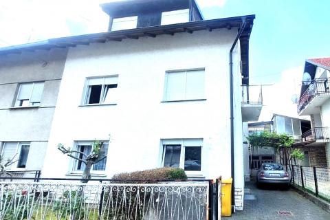 Zagreb, Dubec - kuća s tri stana 220 m2