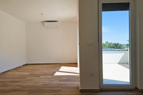 Istria, Cittanova &ndash; Nuova costruzione, 60 m&sup2;, Posizione tranquilla vicino al mare
