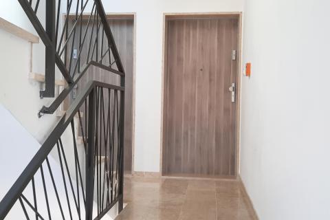 Istra, Umag - centar, novogradnja, stan za poslovni prostor, 950 &euro; + PDV