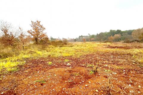 Istra, Umag - građevinsko zemlji&scaron;te poslovno - proizvodne namjene