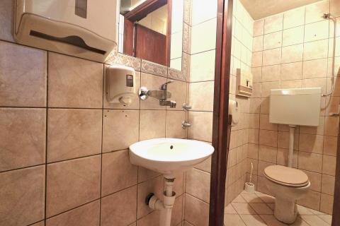 Tre&scaron;njevka, Remiza | Frekventan poslovni prostor 100 m&sup2;, opremljen za ugostiteljstvo