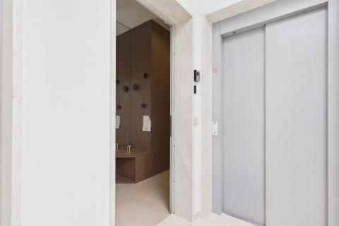 ISTRA, ROVINJ - Penthouse 185 m2 s pogledom na more i garažom 