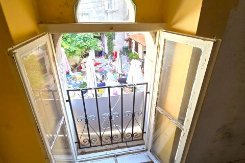 Rovinj, centar starog grada, kuća za renovaciju