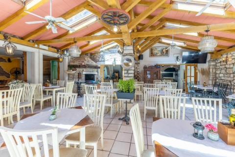 Istra,Umag-Restoran drugi red do mora