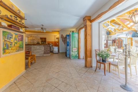 Istra,Umag-Restoran drugi red do mora