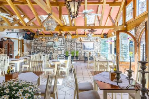 Istra,Umag-Restoran drugi red do mora