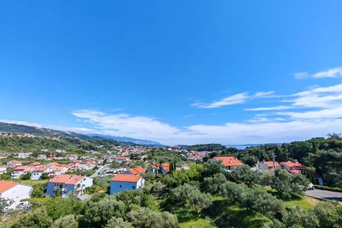 Rab, Mundanije - jednosoban stan u novogradnji