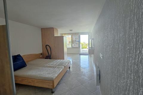 Istra, Crveni vrh- studio apartman blizu mora