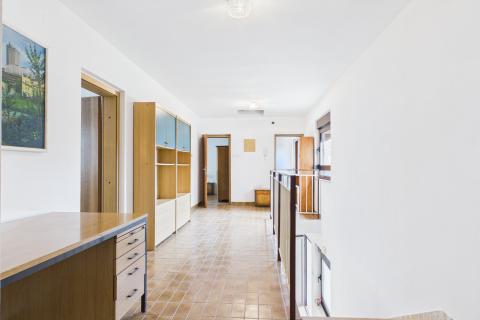 Istra, Rovinj- Kuća s pet stambenih jedinica